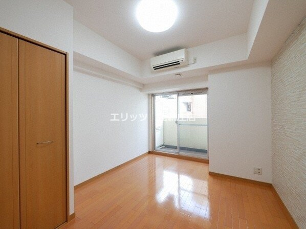 ONE ROOF FLAT TENJINBASHIの物件内観写真